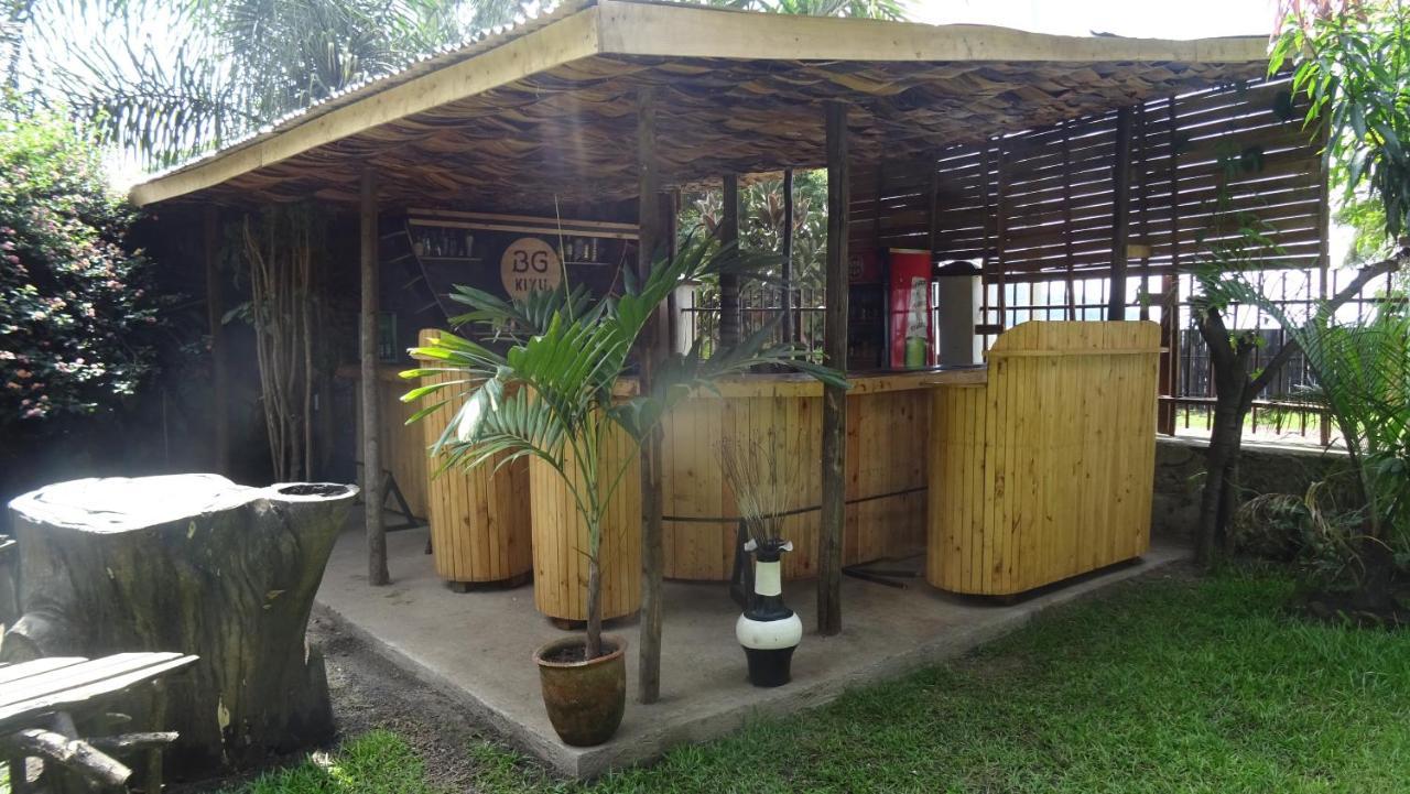 Kivu Beach Garden Жизени Екстериор снимка