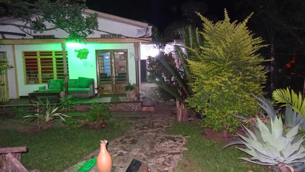 Kivu Beach Garden Жизени Екстериор снимка