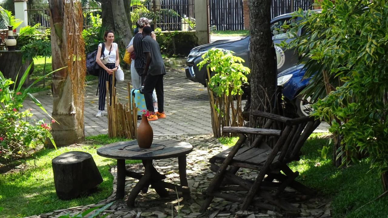Kivu Beach Garden Жизени Екстериор снимка